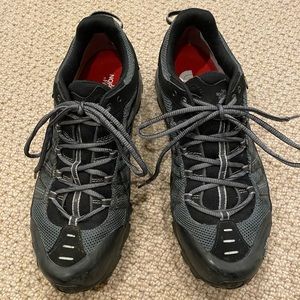 The North Face Gore-Tex waterproof Hiking Shoes